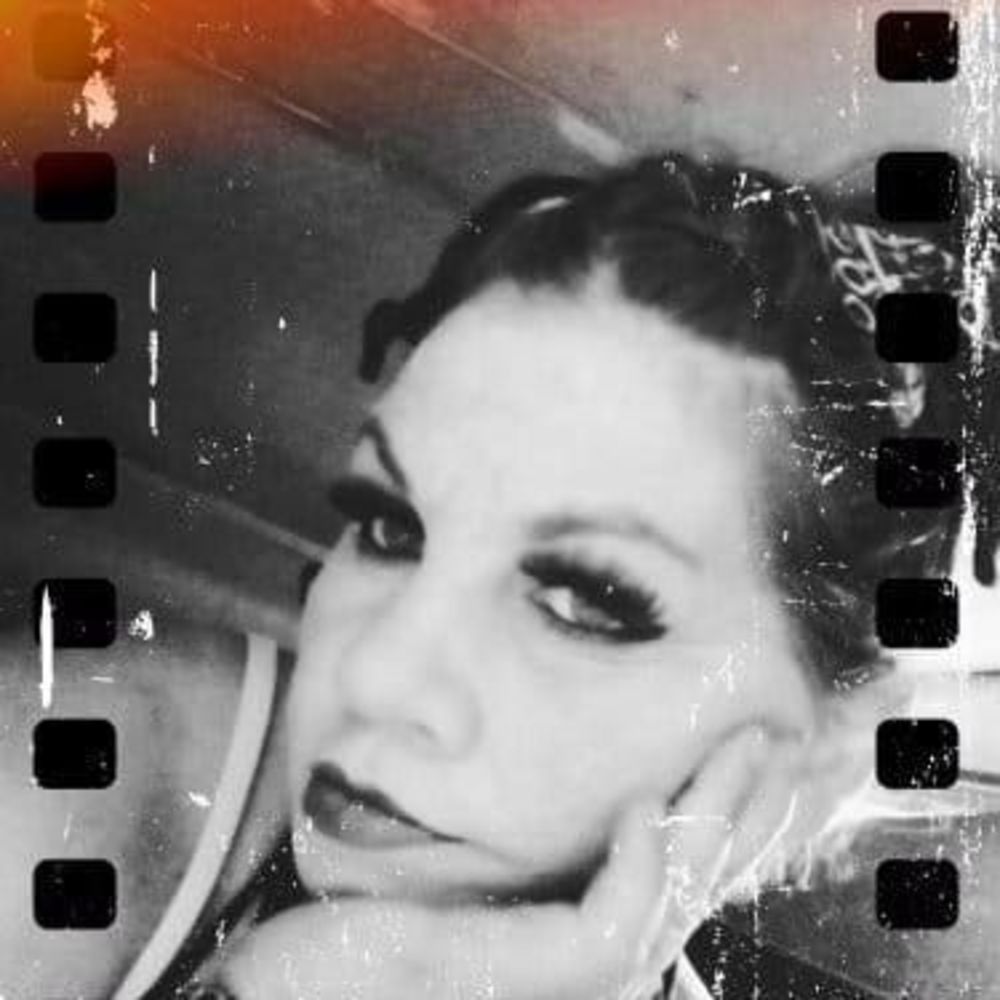 Meet your Posher, Hailey